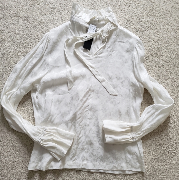 NWT Topshop Jacquard Ruffle Neck Blouse In Ivory sz6 - Picture 7 of 16